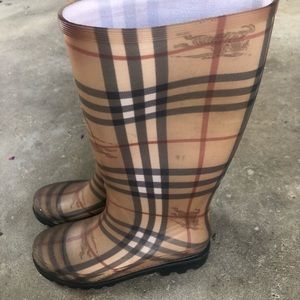 Burberry Classic rain boots